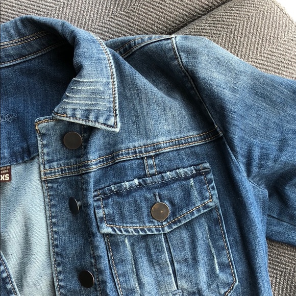 Kut from the Kloth Jean jacket - Picture 3 of 6